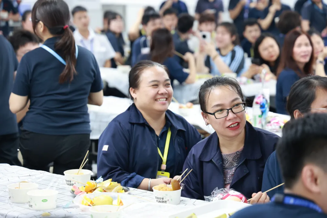 J9集团国际站人的生日排面，直接拉满！